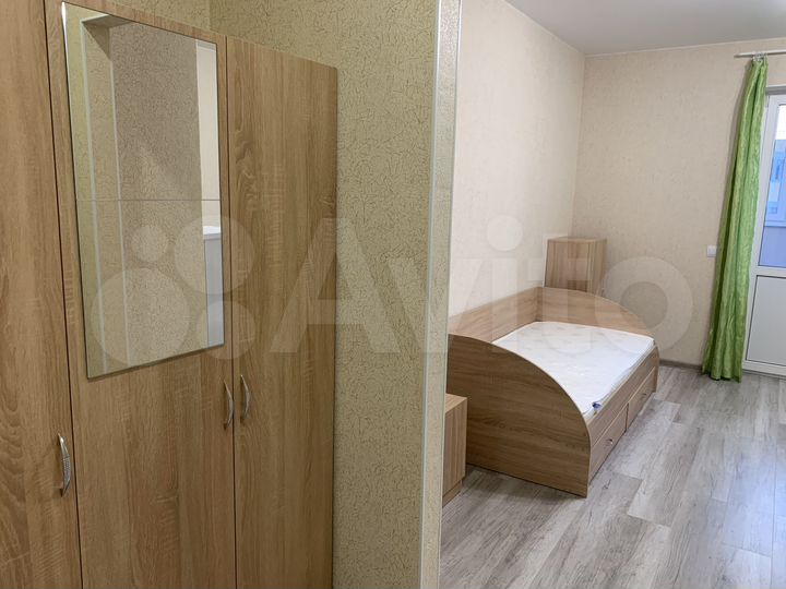 Квартира-студия, 21,7 м², 8/8 эт.