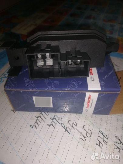 Реостат печки Renault Megane III - Fluence