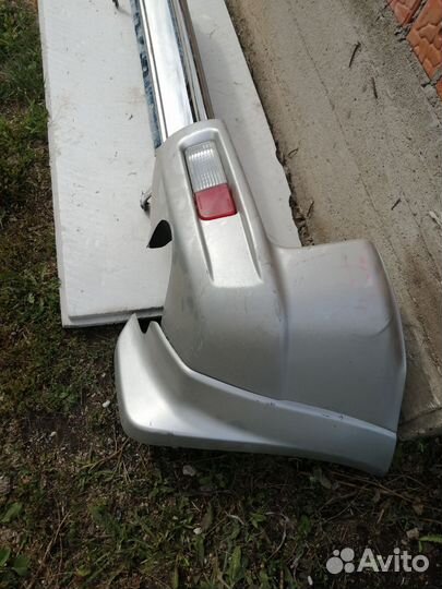 Задний бампер Mitsubishi Pajero V65W