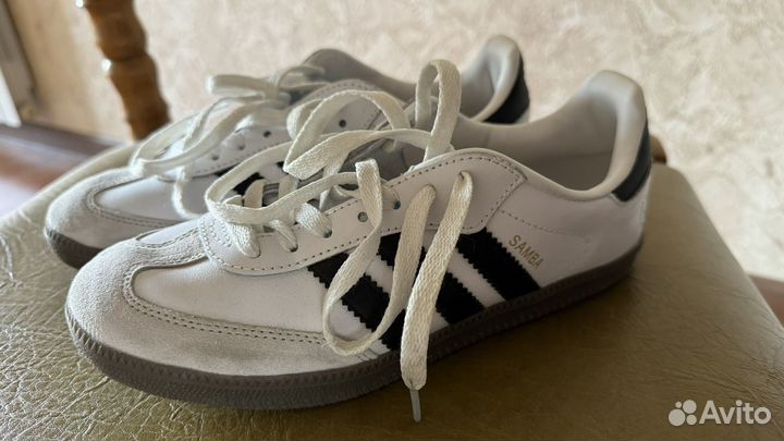 Кроссовки женские 38 размер