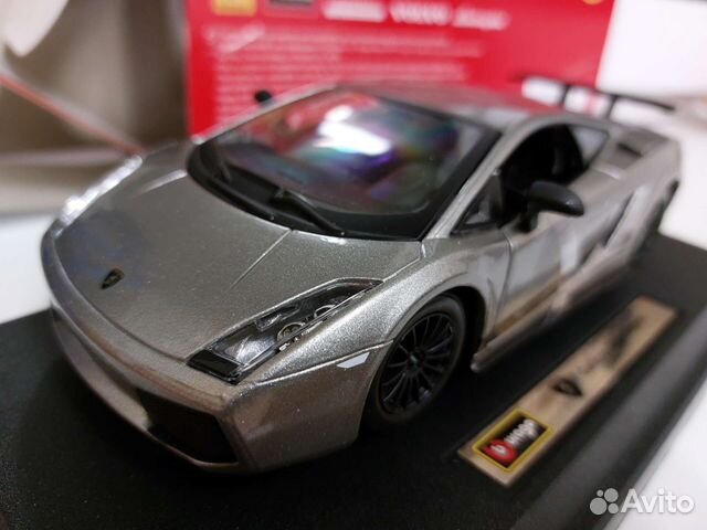 Коллекционная модель Gallardo Superleggera 1:24