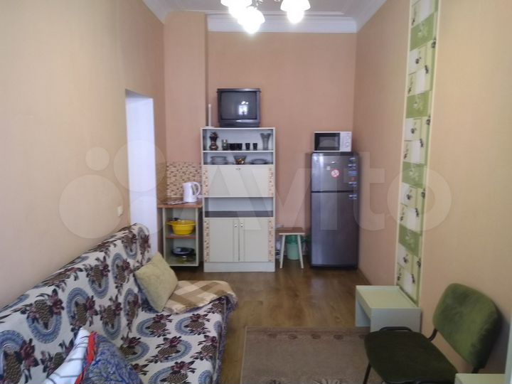 Комната 37 м² в 4-к., 2/3 эт.