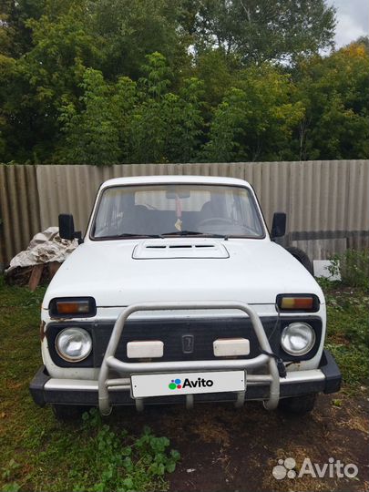 LADA 4x4 (Нива) 1.7 МТ, 1998, 123 000 км