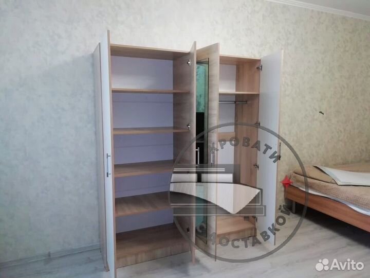 Шкаф распашной