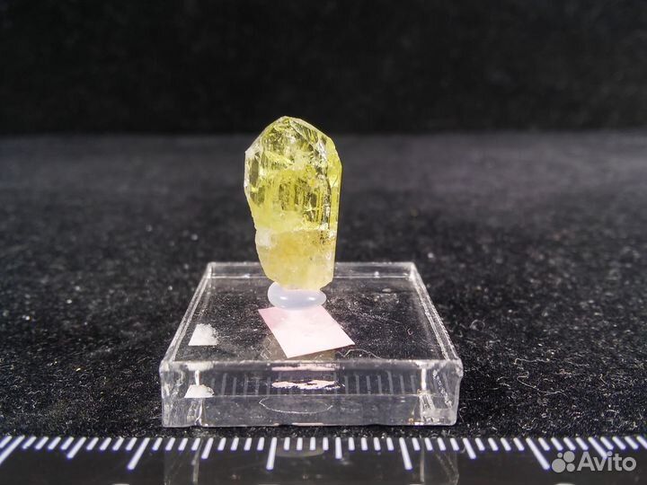 Бразилианит