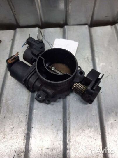 Дроссельная заслонка Peugeot 206 1 1.4 2006
