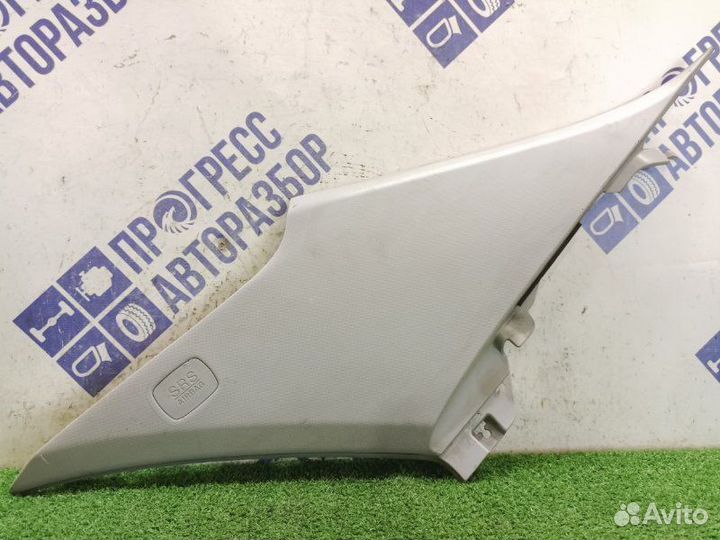 Обшивка стойки задняя правая Mazda 6 Gg седан 1.8