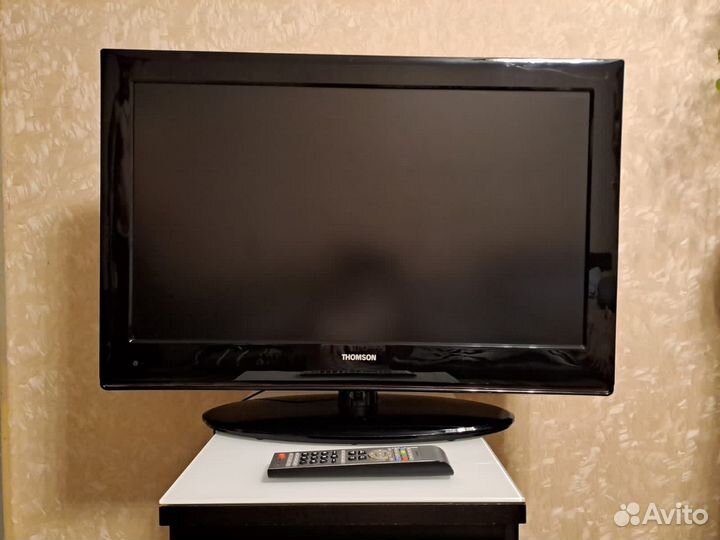 Телевизор thomson T32C81