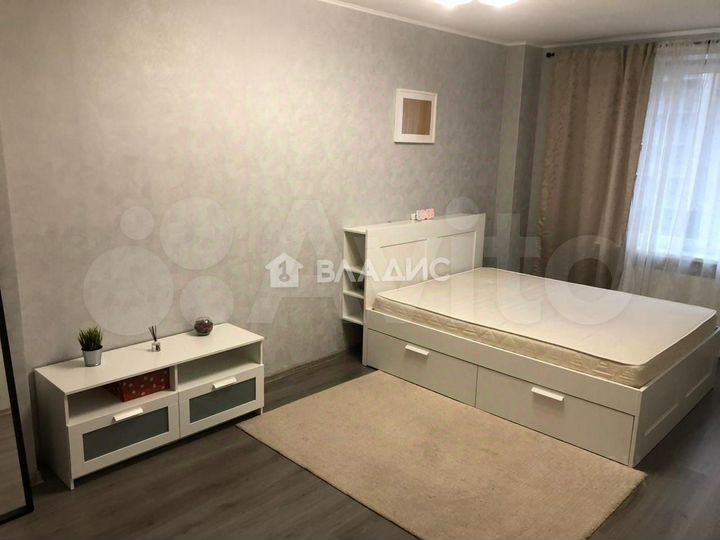 2-к. квартира, 66,7 м², 3/18 эт.