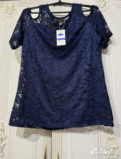 Блуза новая кружевная с вырезом на рукавах 52-54