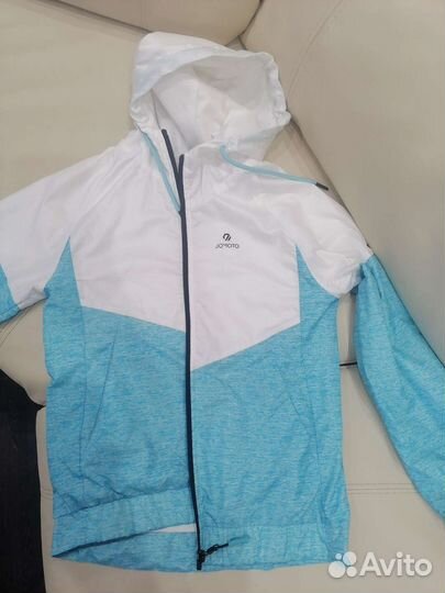 Ветровка для девочки