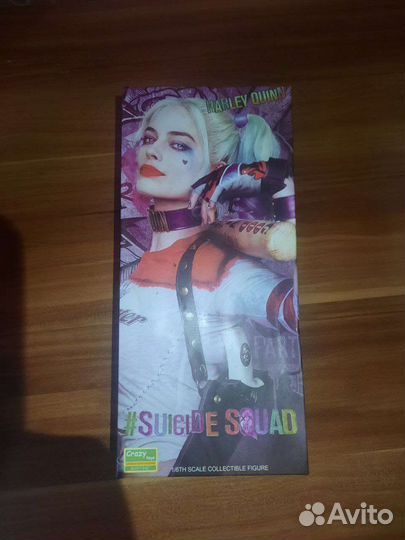 Коллекционная фигурка Харли Квинн