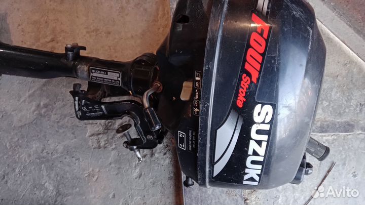 Лодочный мотор б/у