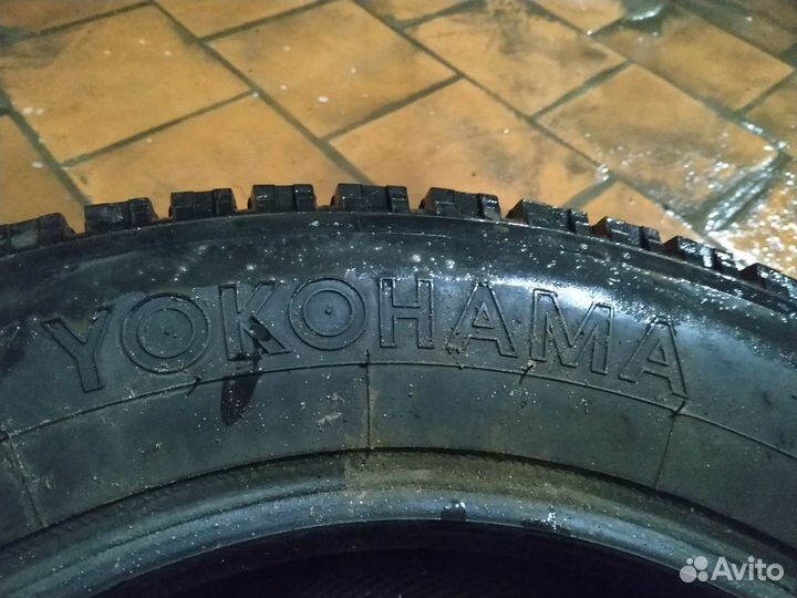 Yokohama Ice Guard IG10 225/65 R17