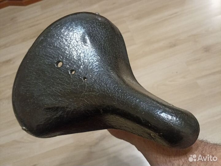 Сиденье кожа от советских велосипедов