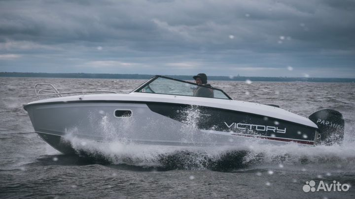 Лодка Victory 570 Cruiser