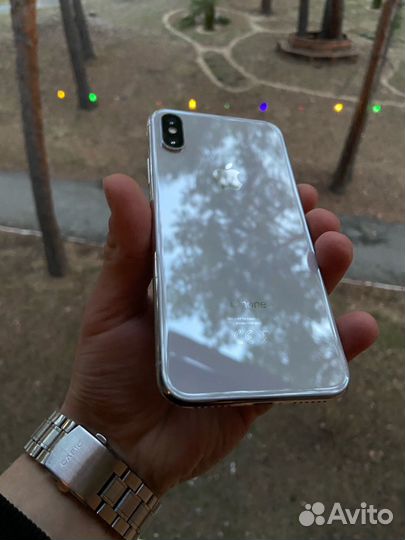 iPhone X, 64 ГБ
