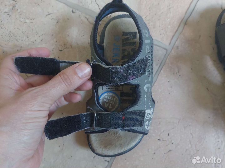 Сандалии детские