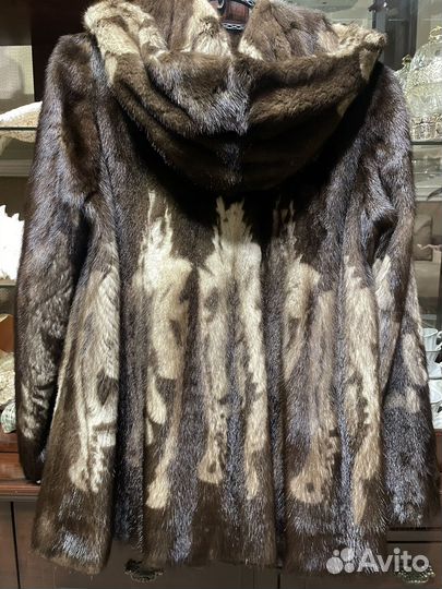 Полушубок норка с капюшоном