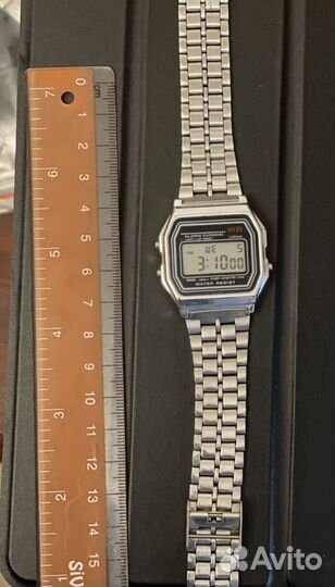 Часы электронные новые