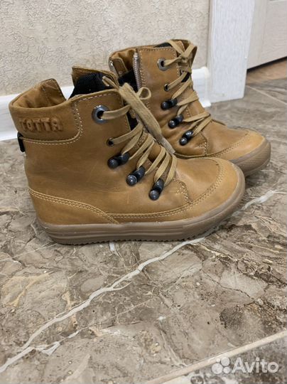 Ботинки демисезонные для мальчика 26