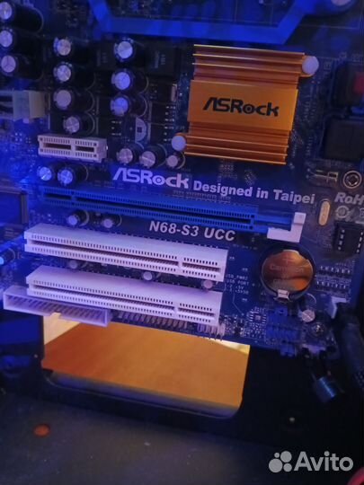 Продам материнку с процессором, озу