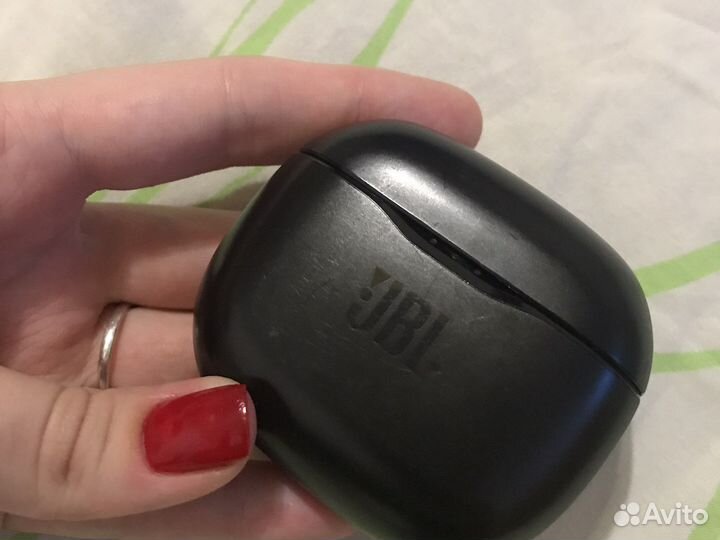 Беспроводные наушники