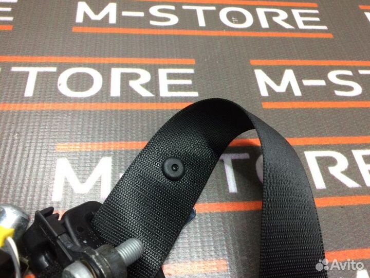 Ремень безопасности задний правый Mercedes-Benz