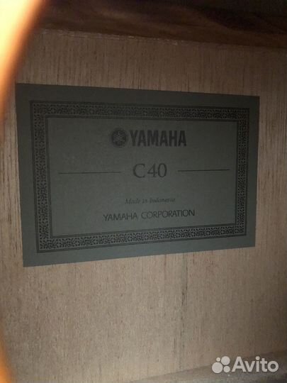 Гитара yamaha c40