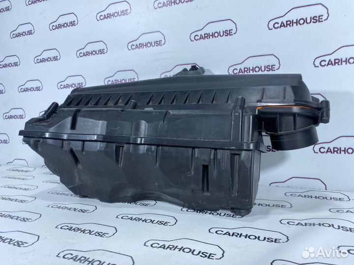 Корпус воздушного фильтра Peugeot 308 euro 4 1.6