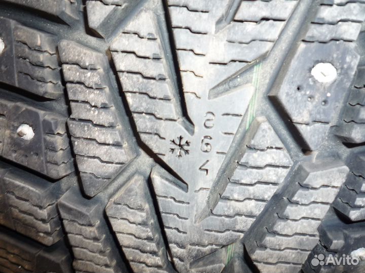 Nokian Tyres Hakkapeliitta 8 225/55 R17 101T