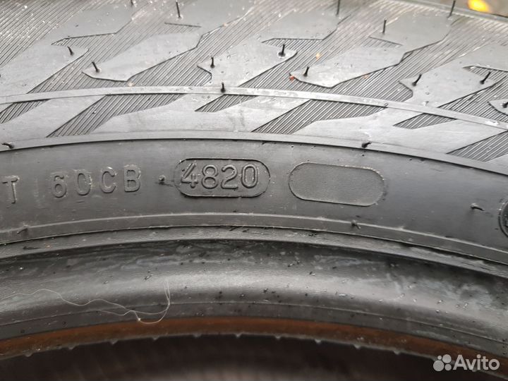Nokian Tyres Hakkapeliitta 9 SUV 255/50 R19 110