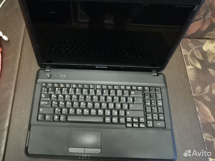 Lenovo g555