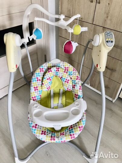 Электронные качели Качели электронные Graco