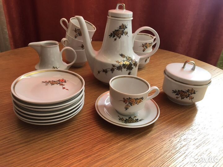 Сервиз кофейный и чайная пара. ГДР