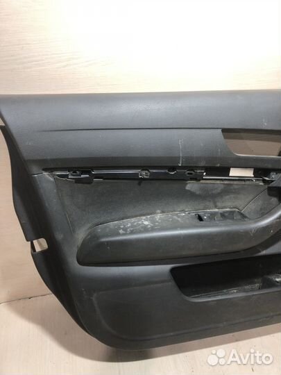 Обшивка двери передняя левая Ауди A6 C6