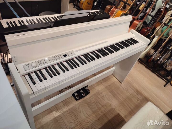 Цифровое пианино Korg LP-380 WH сборка Япония