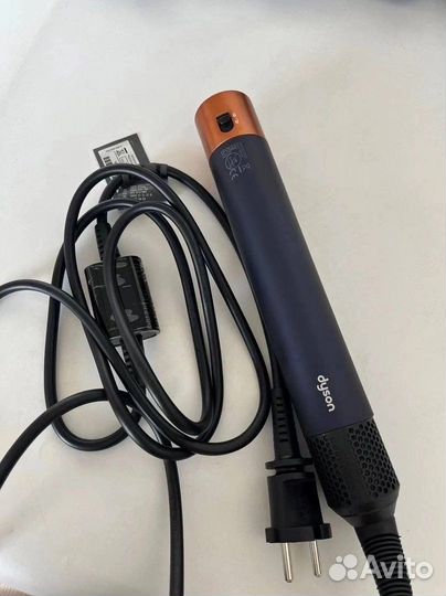 Стайлер Dyson