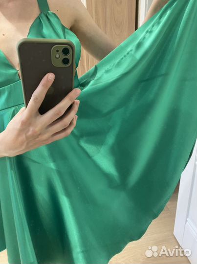 Платье атластное