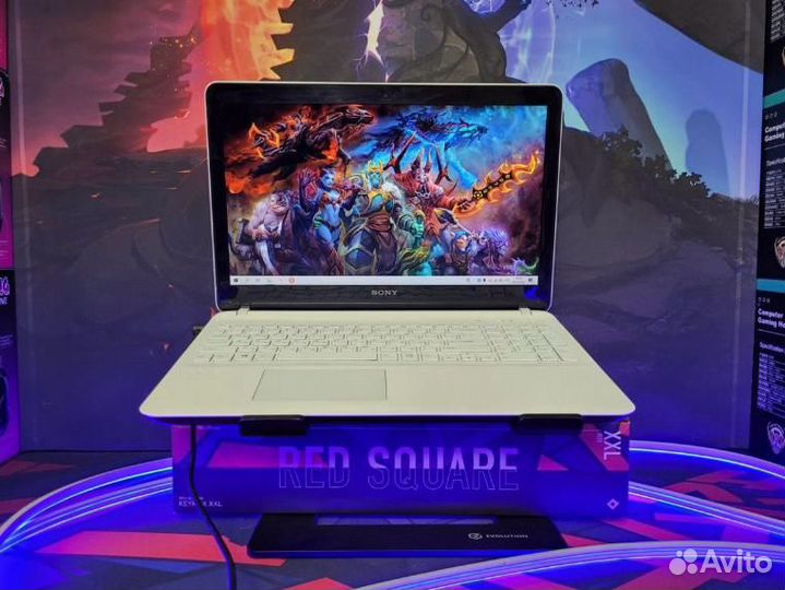 Быстрый ноутбук Sony i5/SSD