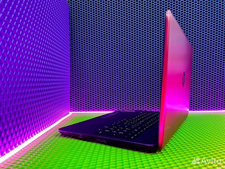 Ноутбук HP Pavilion на AMD Radeon + SSD