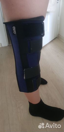 Ортез на коленный сустав
