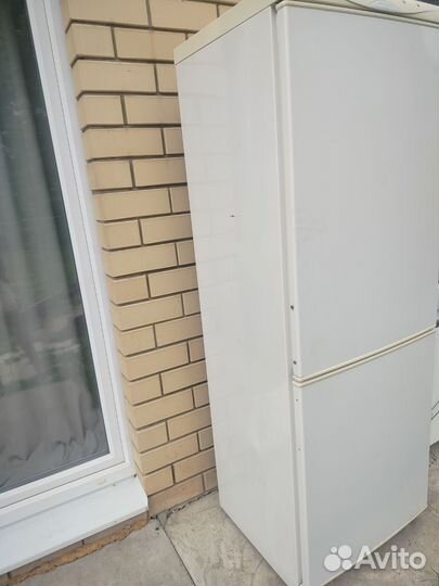 Холодильник бу