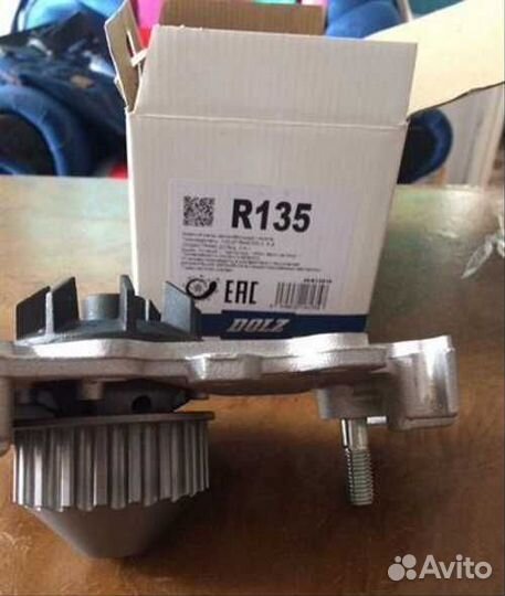 Насос водяной (помпа)renault logan,sandero 1.4-1.6