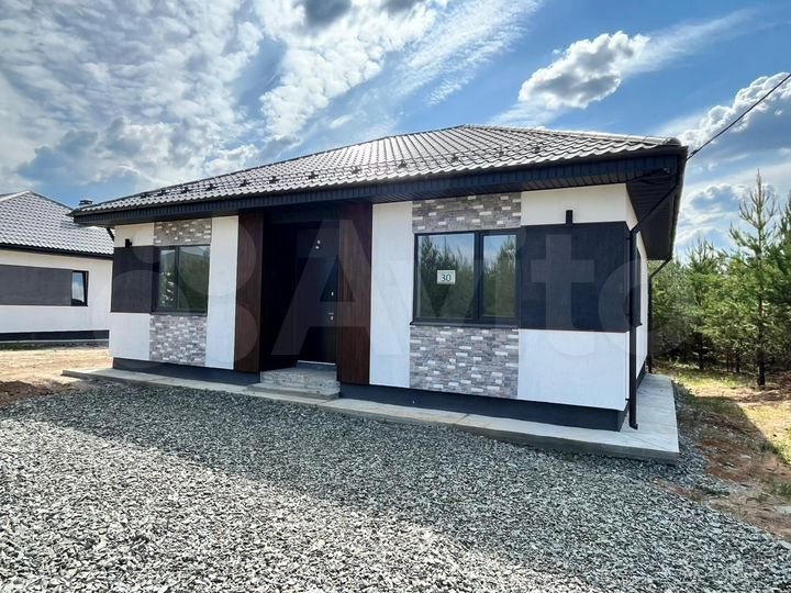 Коттедж 112 м² на участке 6,5 сот.