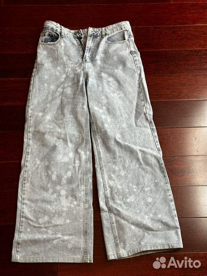 Джинсы широкие