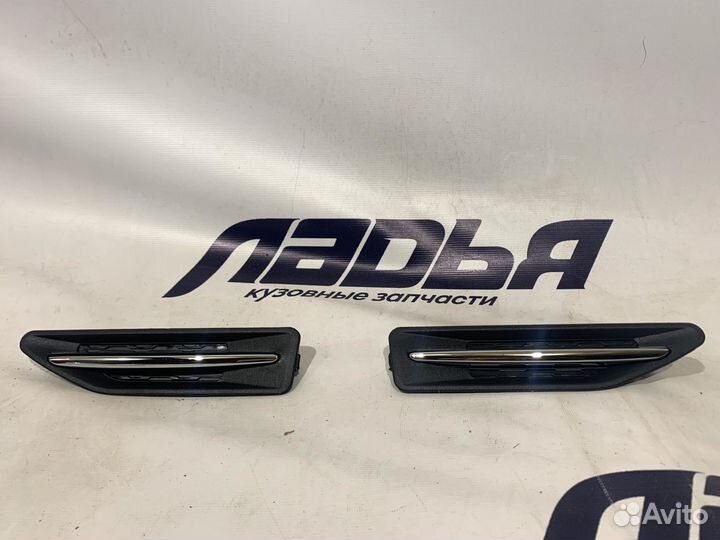 Заглушка повторителя поворота Kia Rio(11-17) левый