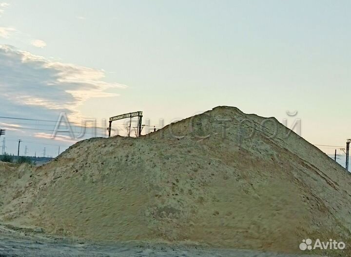 Песок речной с доставкой от 1 м3