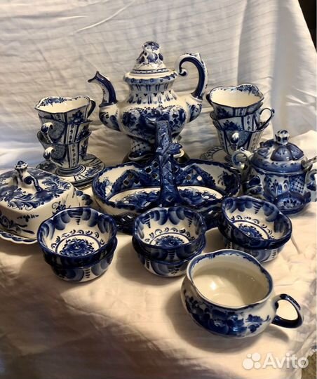 Продаю Гжель,Семикаракорскую и другую керамику