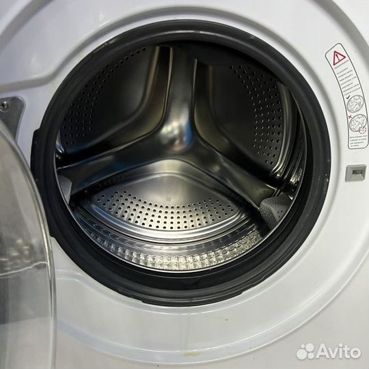 Стиральная машина Haier HW60-BP10929A (7422)